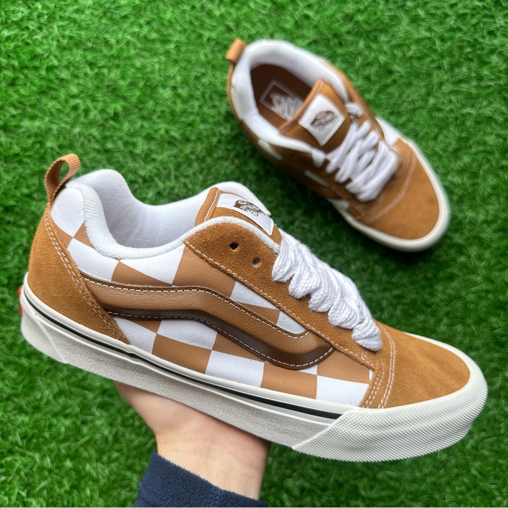 Vans Knu Skool Mega Check Brown - Picture 1 of 10